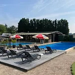 Woodlodge High Chaparral * Oorsbeek