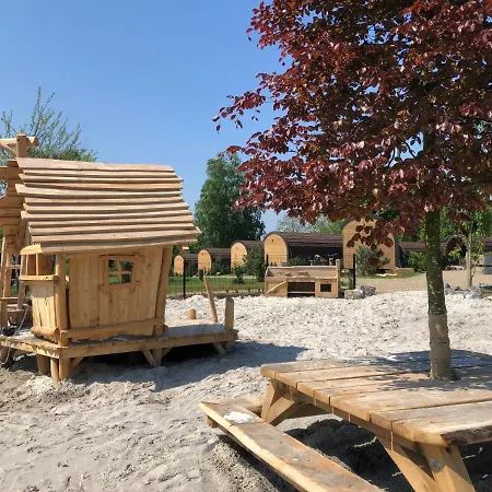 キャンプ場 Woodlodge High Chaparral Oorsbeek