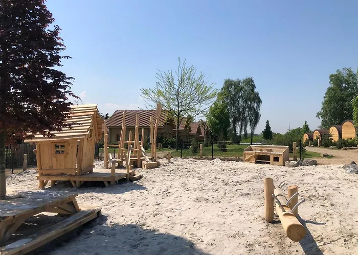 Woodlodge High Chaparral Kamp alanı Oorsbeek