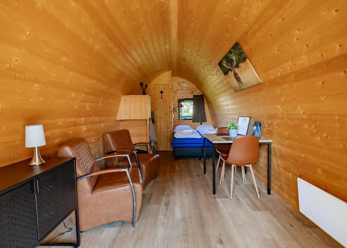 Kamp alanı Woodlodge High Chaparral *